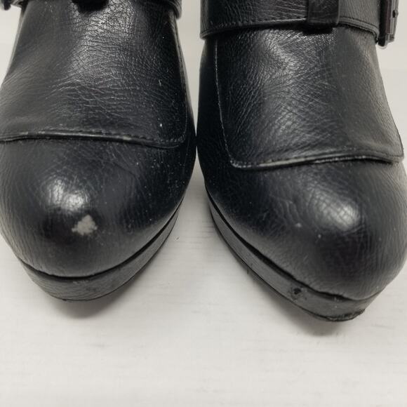 Simply Vera Vera Wang Svellie Black Leather Heeled Platform Boots Size 9.5 - Picture 2 of 14